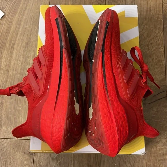 Adidas Ultraboost Sz 5.5y - Picture 6 of 7